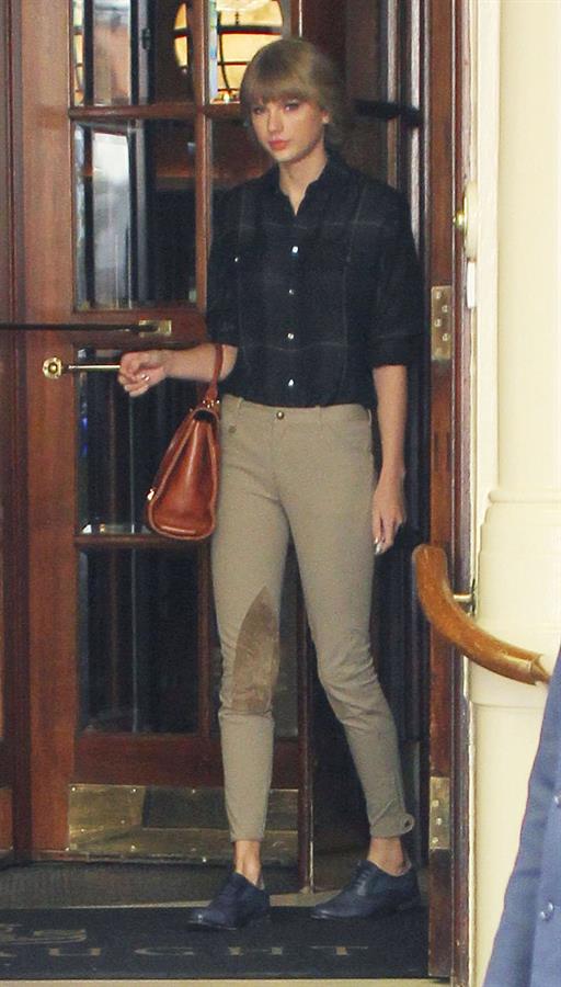 Taylor Swift leaving her hotel in London 10/6/12