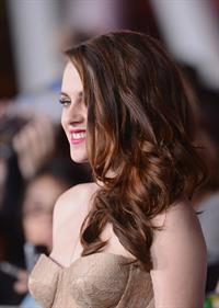 Kristen Stewart Breaking Dawn 2 premiere in LA 11/12/12 