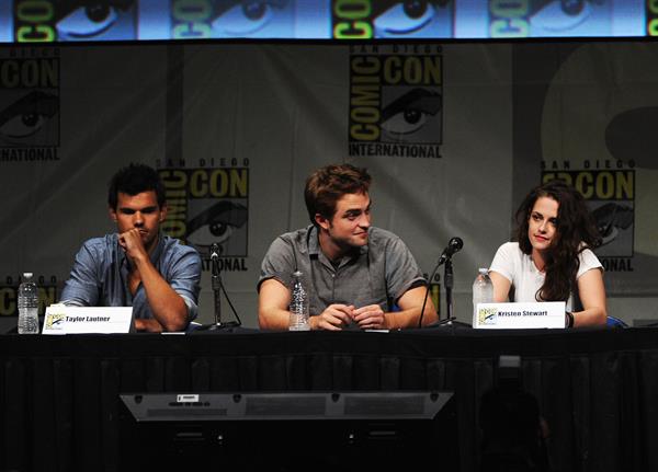 Kristen Stewart -  The Twilight Saga: Breaking Dawn - Part 2  Comic-Con Press Conference in San Diego (12 Jul 2012)