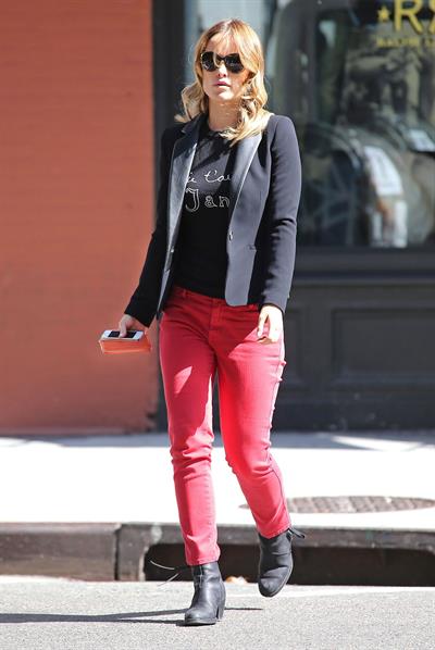 Olivia Wilde at Cafe Gitane in Nolita - September 24, 2012 