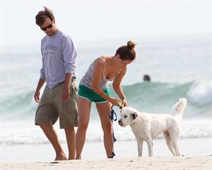 Olivia Wilde - on the beach in Wilmington,North Carolina - August 18 2012