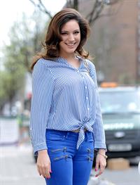 Kelly Brook - Leaving Her London Home April 17, 2013 