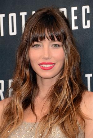 Jessica Biel poses at the Total Recall - Los Angeles Photo Call on July 28, 2012 in Beverly Hills, California