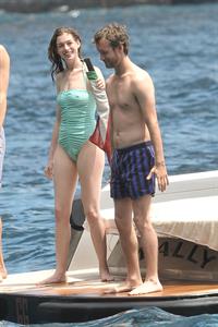 Anne Hathaway on vacation in Italy July 22, 2011 