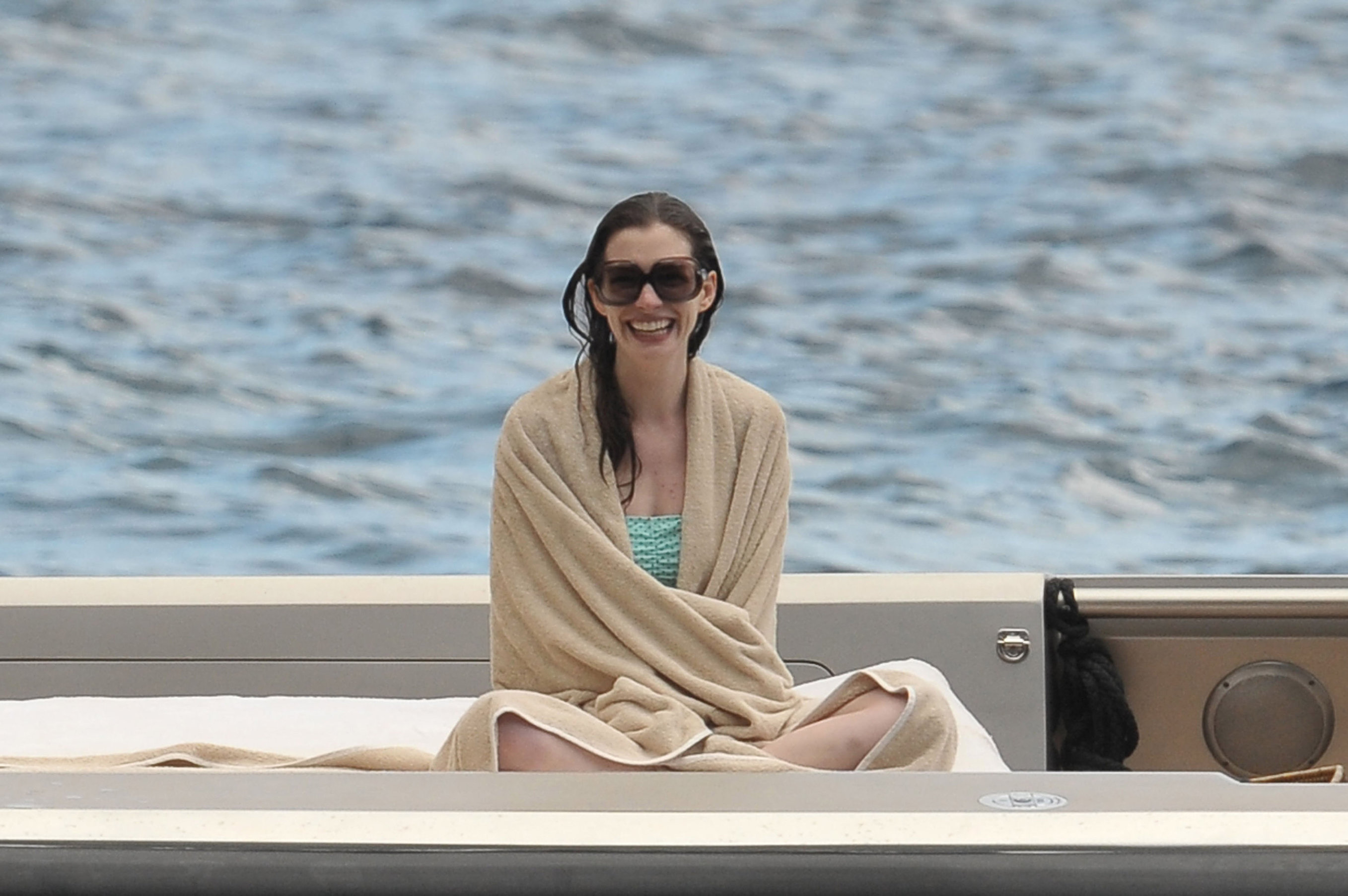 Anne Hathaway on vacation in Italy July 22, 2011 
