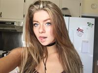 Kendal Crowley taking a selfie