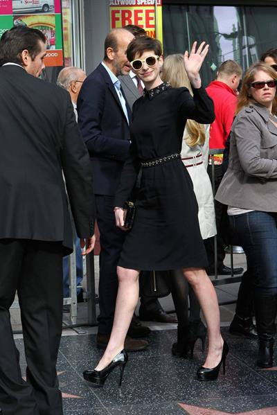Anne Hathaway attends the Hugh Jackman Hollywood Walk Of Fame Ceremony in Hollywood December 13-2012 