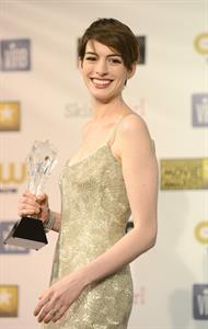 Anne Hathaway attends the Critics' Choice Movie Awards 2013 with Skinnygirl Cocktails at Barkar Hangar