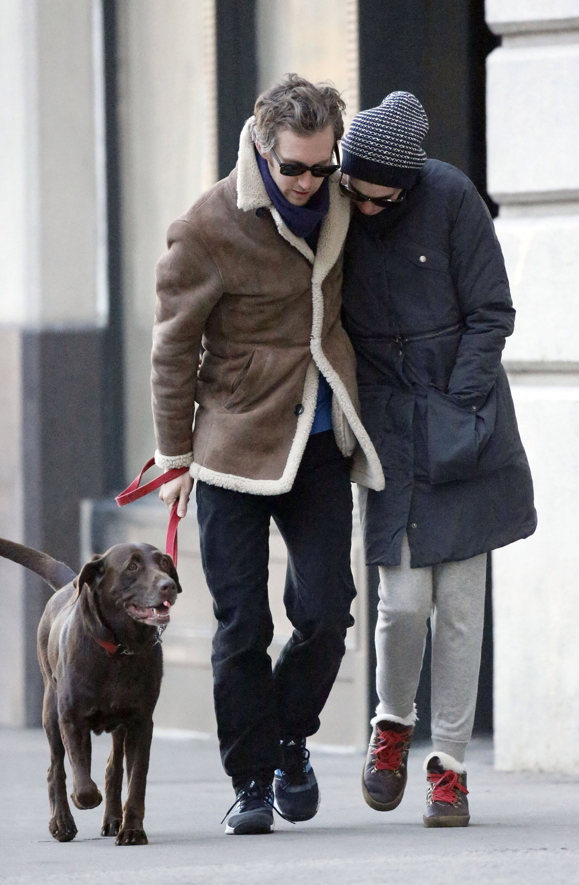 Anne Hathaway - out for a walk in NYC 1/8/13  
