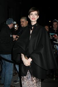 Anne Hathaway Attended the Museum of the Moving Image 27th Annual Black Tie Salute in New York Dec 11, 2012