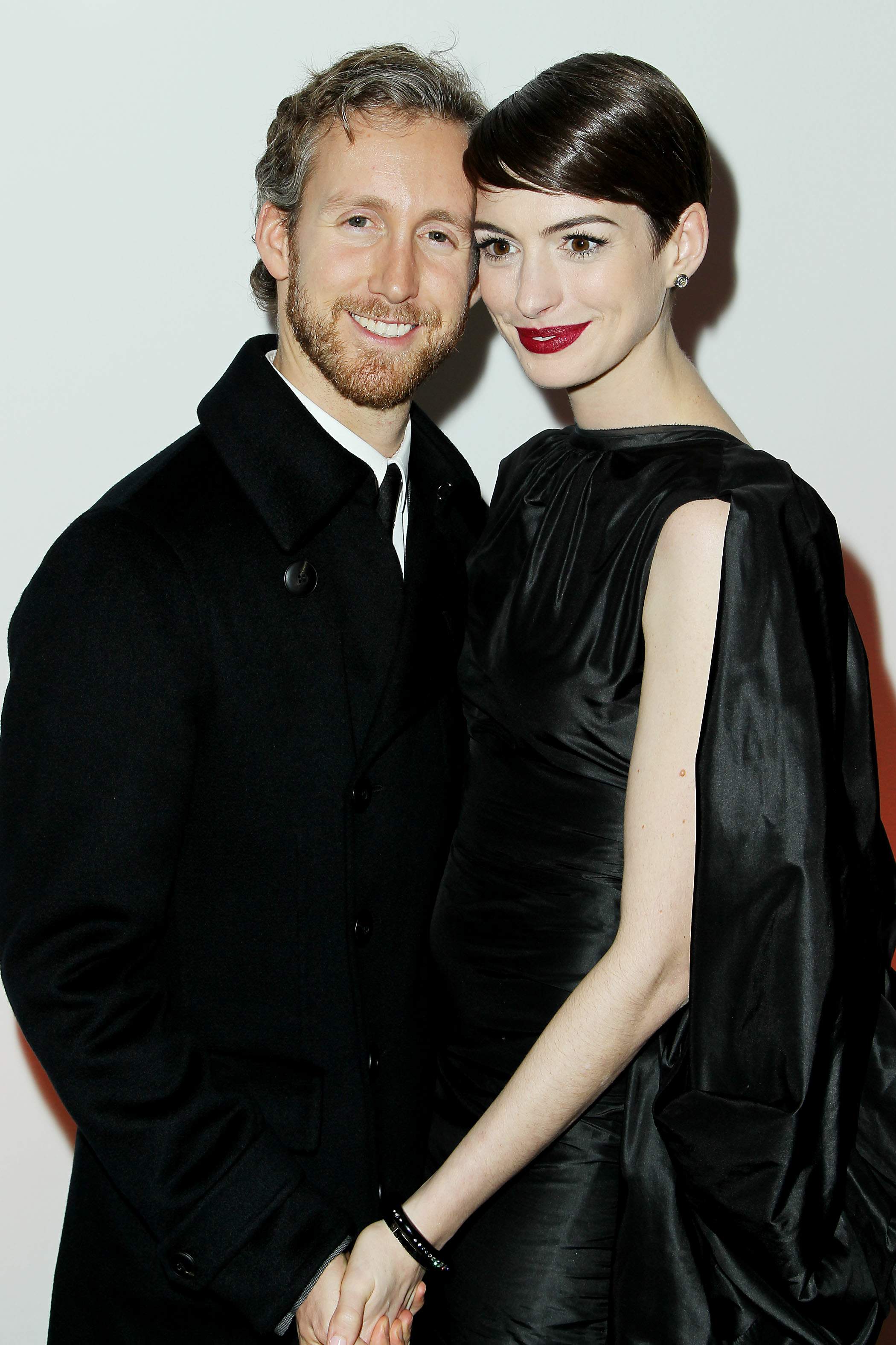 Anne Hathaway Les Miserables NY Premiere December 10-2012 