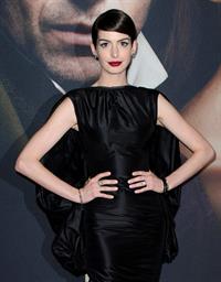 Anne Hathaway Les Miserables NY Premiere December 10-2012 