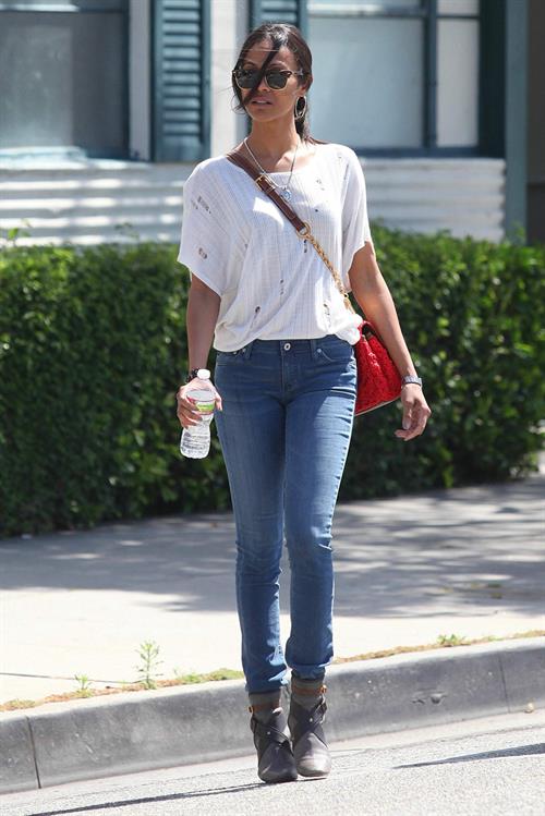 Zoe Saldana Stops By a Law Office in Beverly Hills on May 11, 2011 