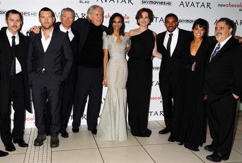 Zoe Saldana at  Avatar  World Premiere in London 10-12-2009