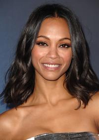 Zoe Saldana ''Avatar'' Premiere in Los Angeles December 16, 2009   