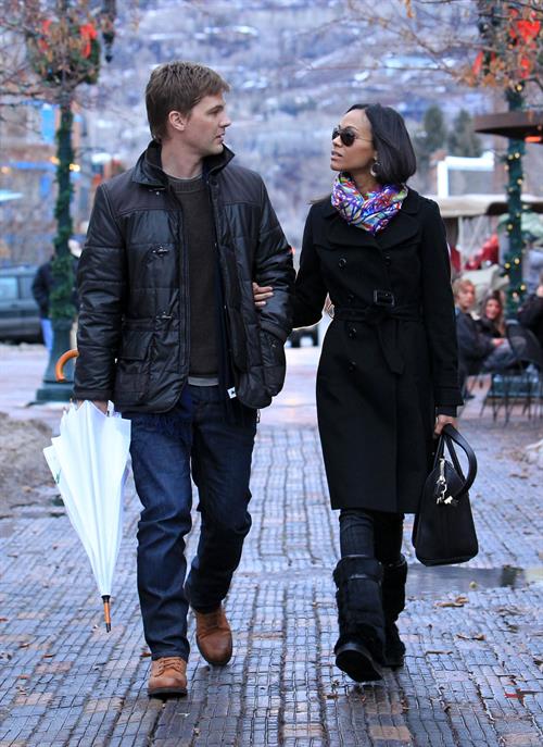 Zoe Saldana - Enjoyed a stroll with her boyfriend Keith Britton in Aspen, Colorado Dec 21, 2010 