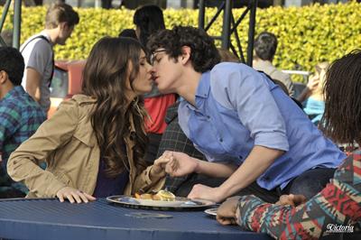 Victoria Justice Victorious Season 3-Episode 8 'April Fools' Blank' stills 