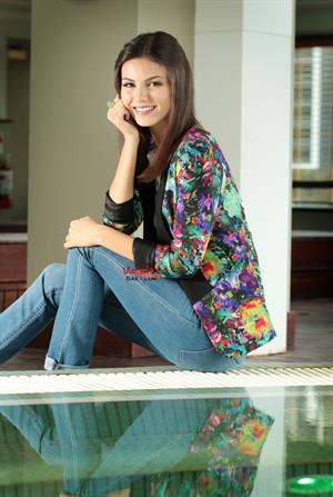 Victoria Justice Andrew Tauber photoshoot 2012
