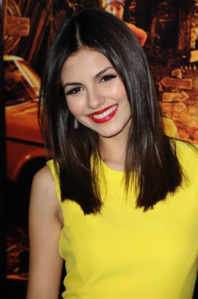 Victoria Justice at the  Fun Size  premiere in LA 10/25/12