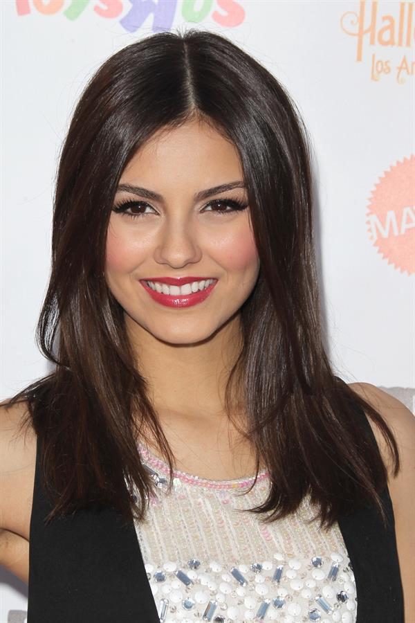 Victoria Justice at the Keep a Child Alive Dream Halloween party 10/27/12