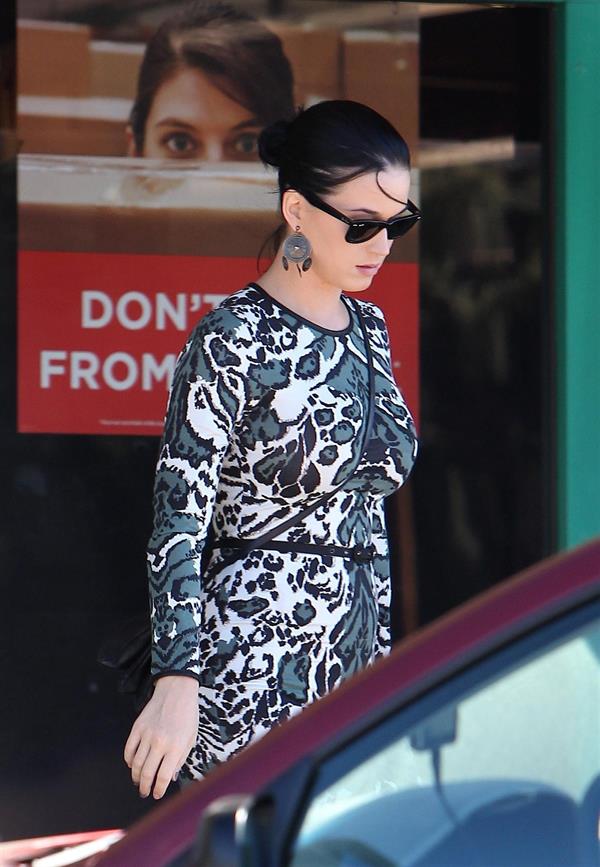 Katy Perry at the Rite Aid Pharmacy in Santa Barbara - Jan 14 2013 
