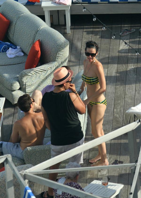 Katy Perry - In a bikini at a hotel pool in Miami July 27, 2012