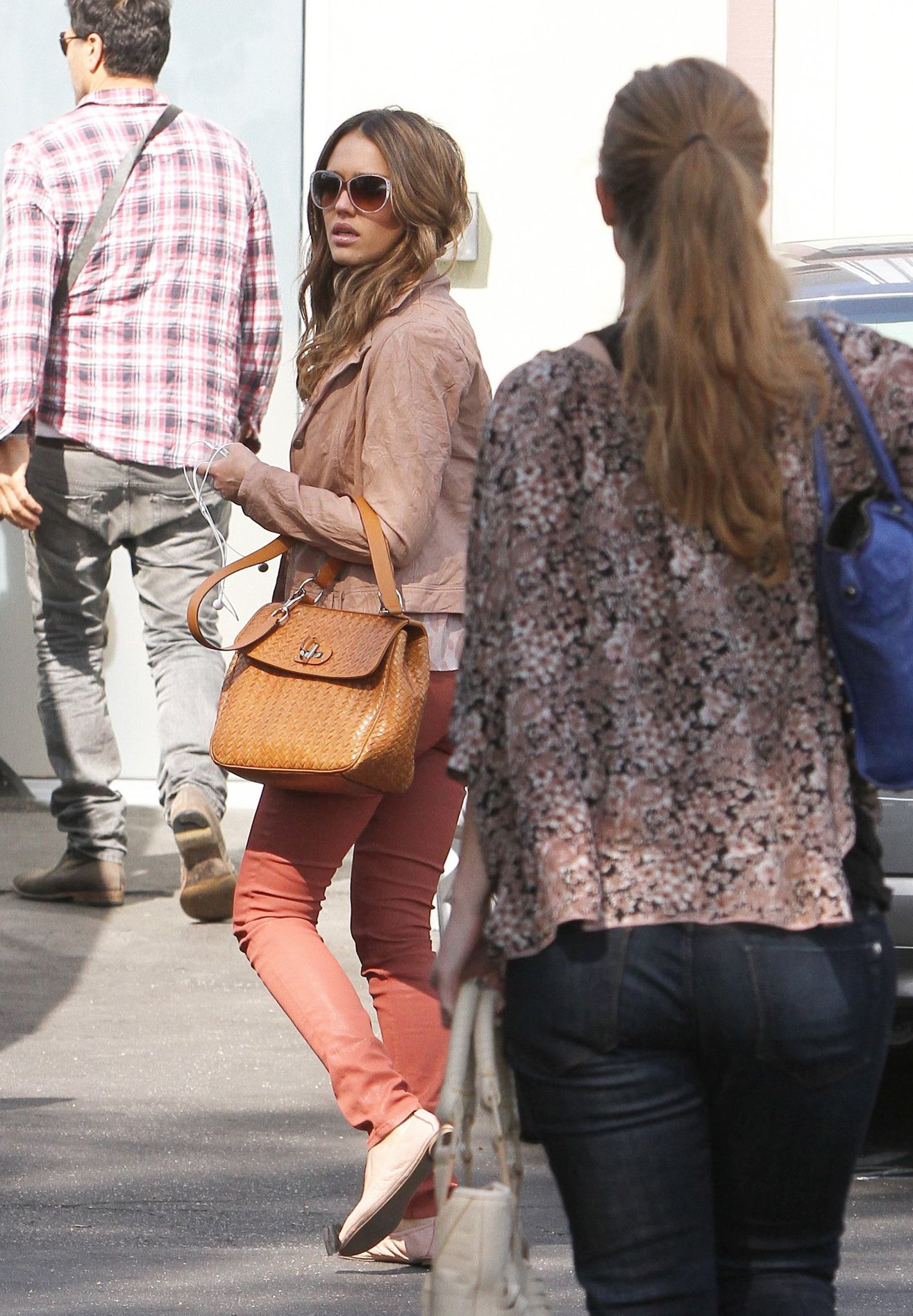 Jessica Alba wrestling in Los Angeles 09-04-12 