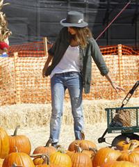 Jessica Alba – at Mr Bones Pumpkin Patch 10/12/13  