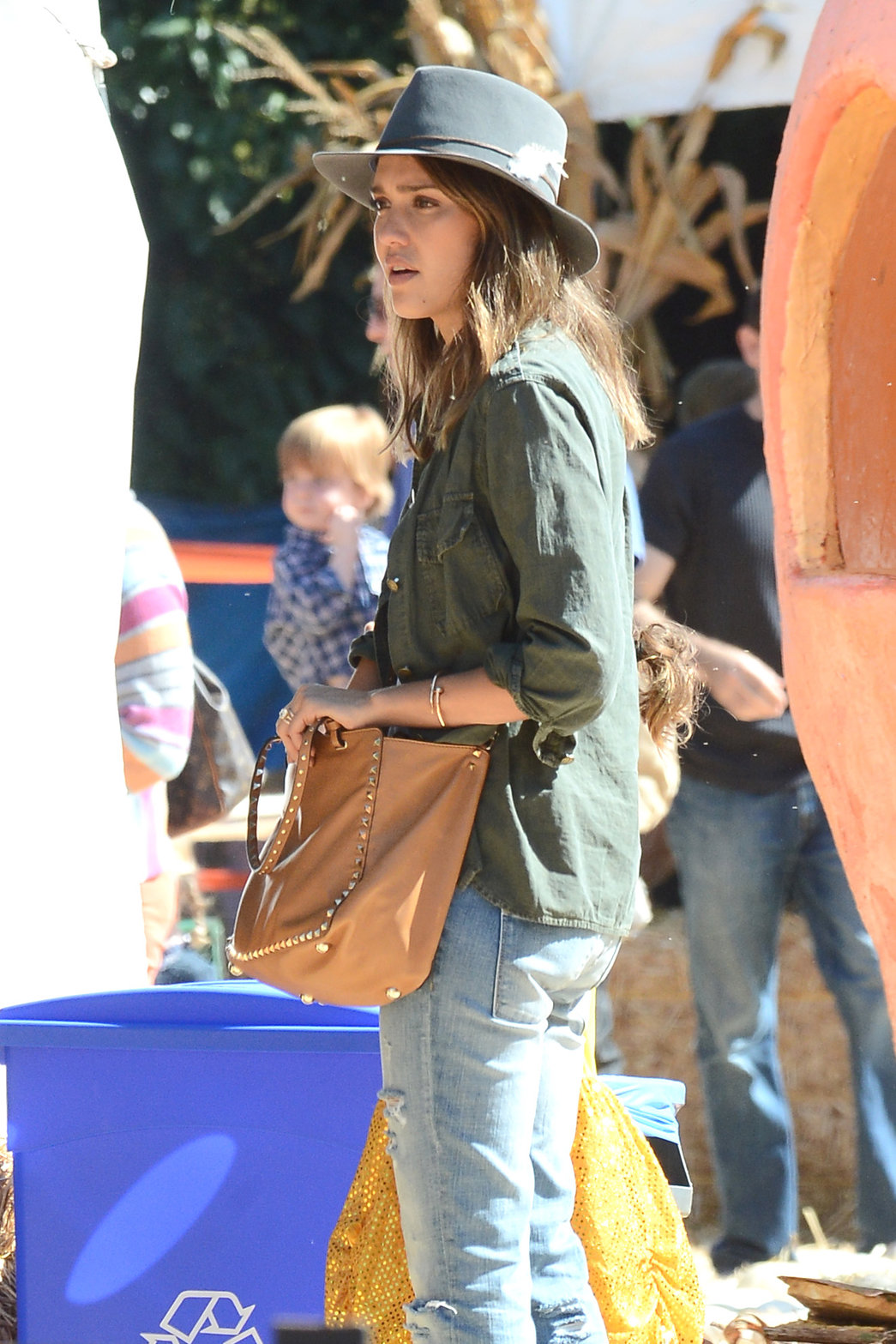 Jessica Alba – at Mr Bones Pumpkin Patch 10/12/13  