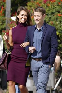 Jessica Alba “How to Make Love Like an Englishman” set candids in Los Angeles, November 4, 2013 