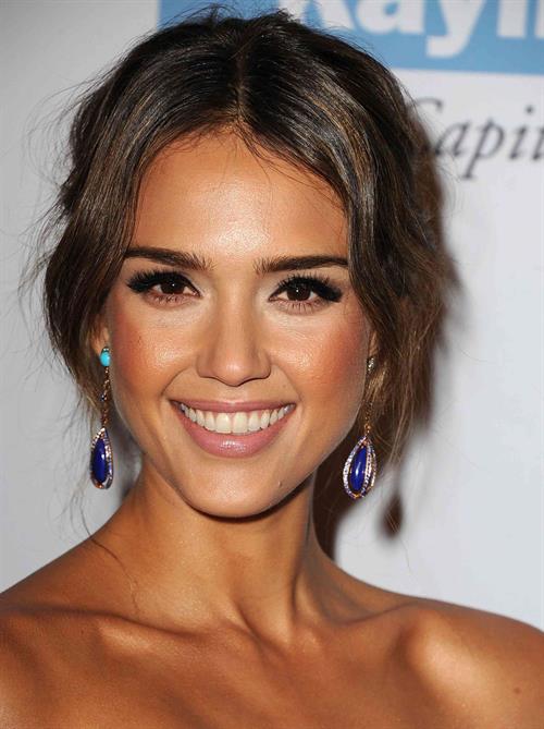 Jessica Alba at the 2nd Annual Baby2Baby Gala 11/9/13