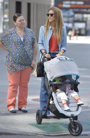 Jessica Alba – candids at Central Park Zoo, NY 9/9/13  