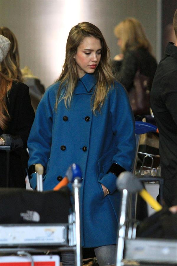 Jessica Alba arrives at Charles de Gaulle Airport in Paris 3/1/13 