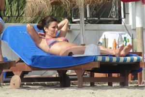 Eva Longoria Wearing a bikini on holiday in Marbella 04.08.13 