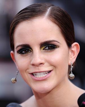 Emma Watson - Harry Potter and the Deathly Hallows Premiere in New York City, July 11, 2011