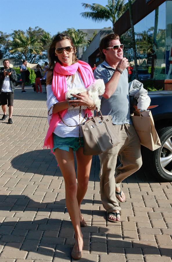 Alessandra Ambrosio at the Country Mart in Malibu on May 28, 2011