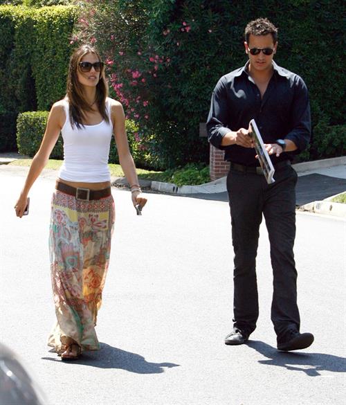Alessandra Ambrosio Pictures Alessandra Ambrosio checking out houses in Los Angeles 13.09.11