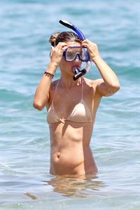 Alessandra Ambrosio on the beach in Hawaii July 30, 2010 