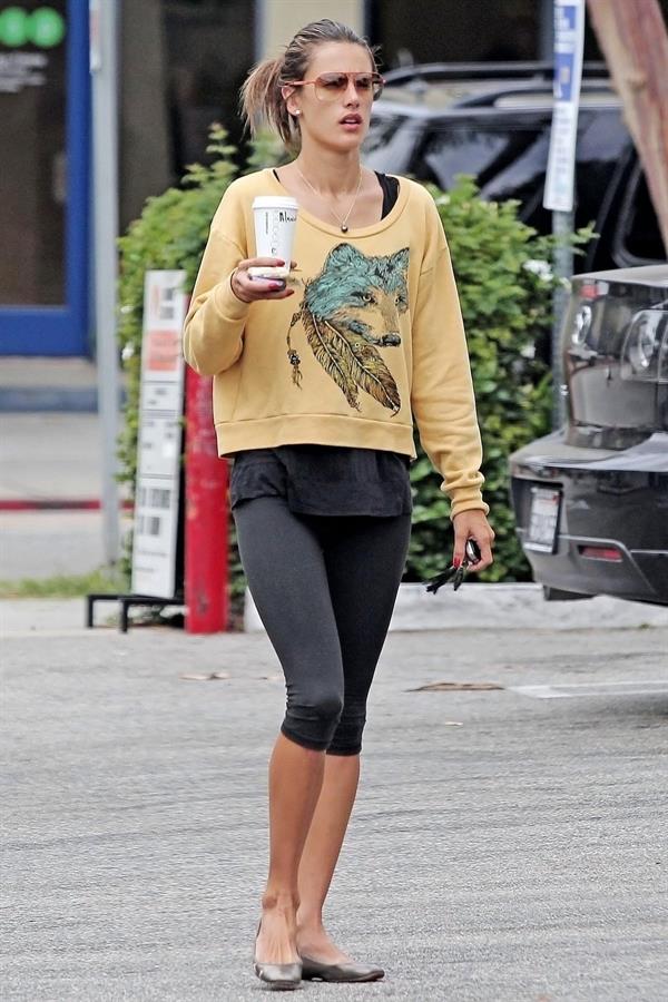 Alessandra Ambrosio out and about in Santa Monica 31.08.11 