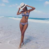 Johana Gómez in a bikini