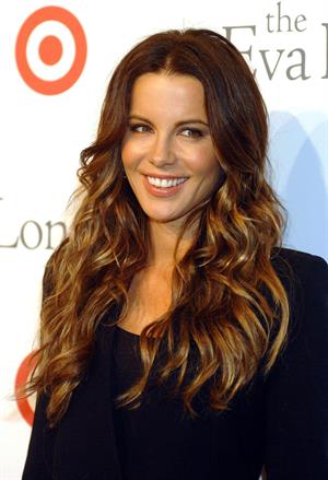 Kate Beckinsale The Eva Longoria Foundation Dinner Party in Los Angeles September 28, 2013 
