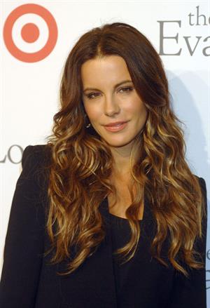 Kate Beckinsale The Eva Longoria Foundation Dinner Party in Los Angeles September 28, 2013 