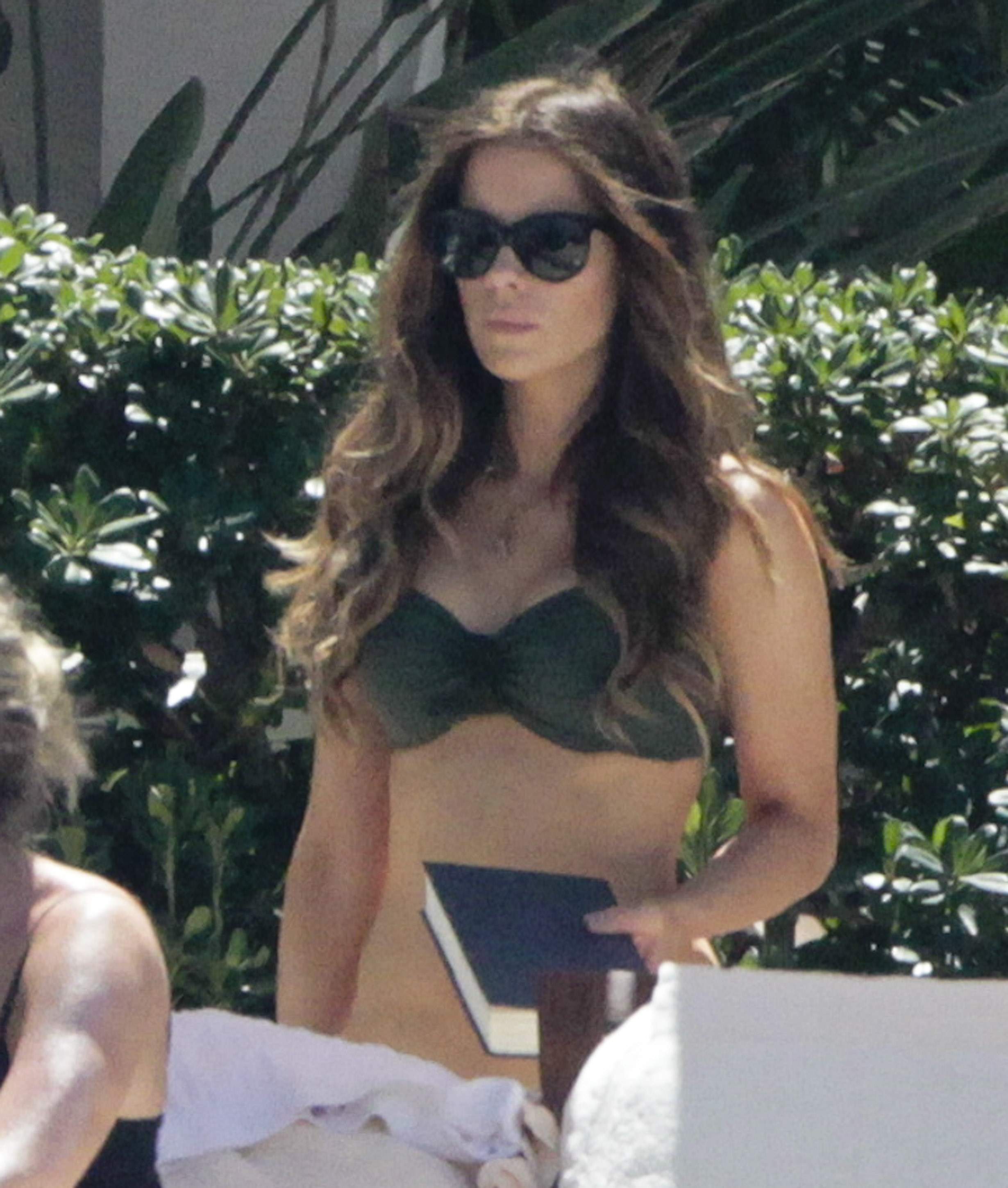 Kate Beckinsale in bikini as she fits in some sunbathing on family holiday in Mexico March 28-2013 