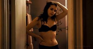 Emma Roberts in Twelve