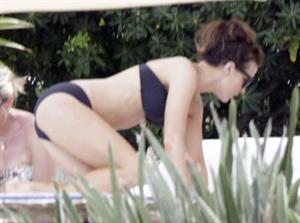 Kate Beckinsale in bikini as she fits in some sunbathing on family holiday in Mexico March 28-2013 