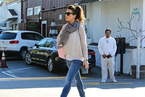 Kate Beckinsale shopping at Calypso store in Brentwood January 31, 2013
