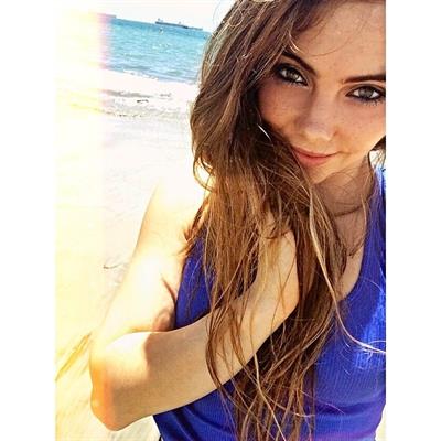 McKayla Maroney taking a selfie