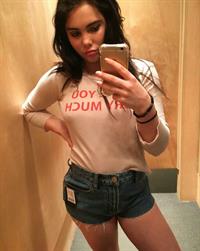 McKayla Maroney taking a selfie