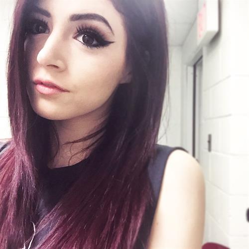 Chrissy Costanza