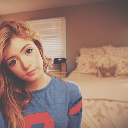 Chrissy Costanza taking a selfie